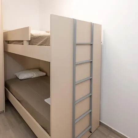 公寓 Seaside Escape - Steps To The - Dionysiasea Apts 4